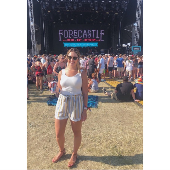 Meet your Posher, Abbie! - Picture 8 of 8